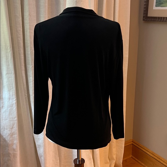 Chico’s Travelers Black Zip-Up Long Sleeve Top - Picture 3 of 4